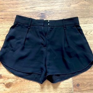 Aritzia - Black Babaton Dress Shorts